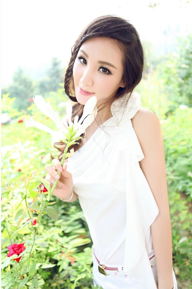 龚叶轩的美丽蜕变——从丑小鸭到自信女神