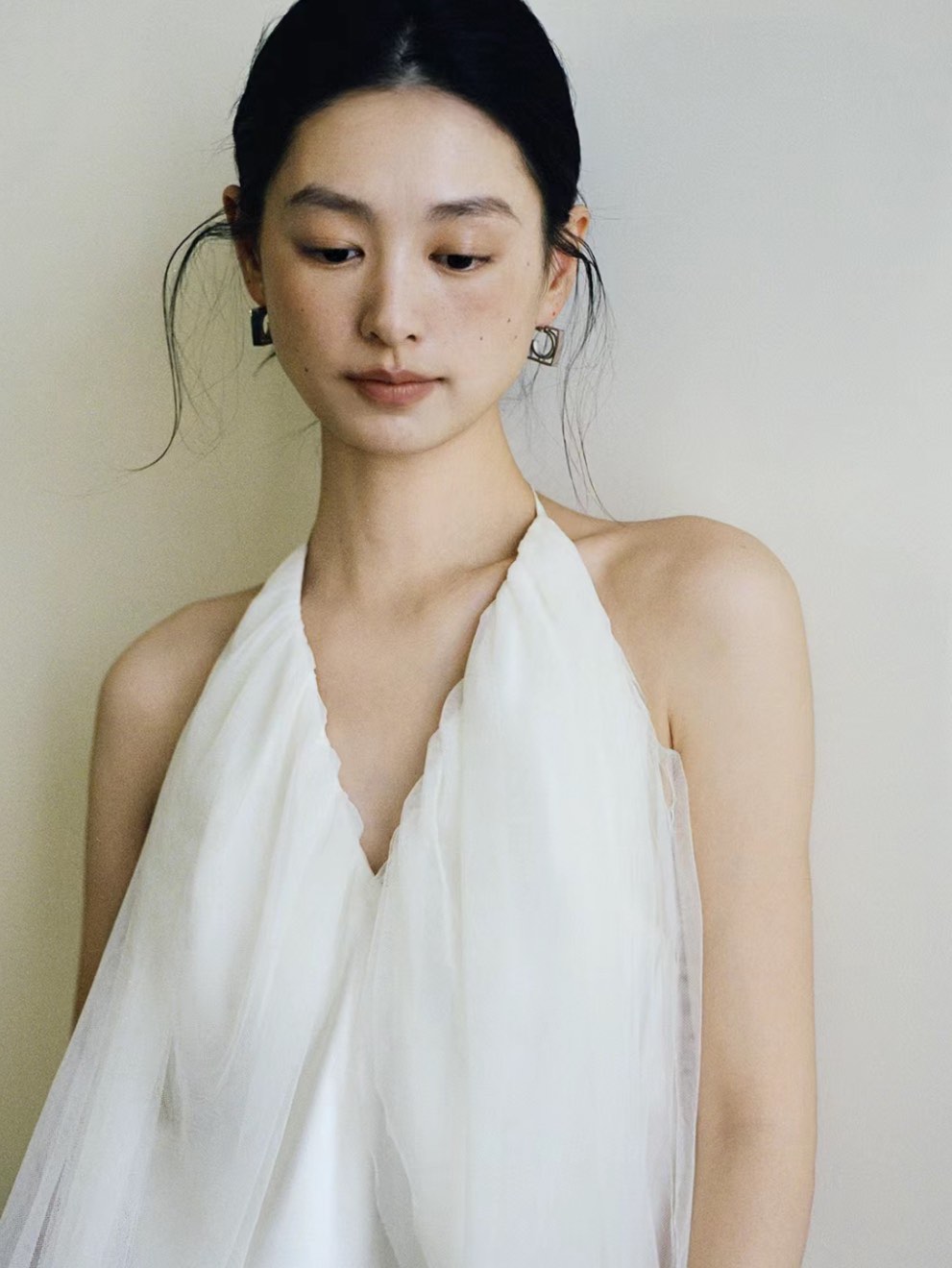 美女日系裸妆照美女日系裸妆照，清新自然的妆容艺术-第2张图片