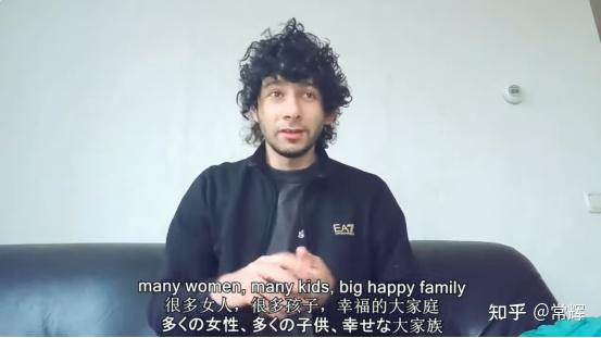 张津瑜与落地窗的影像世界